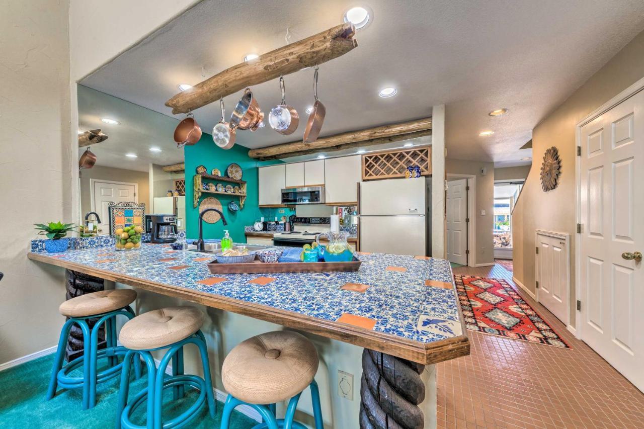 Eclectic Home With Deck 4 Miles To Ski Cloudcroft! エクステリア 写真